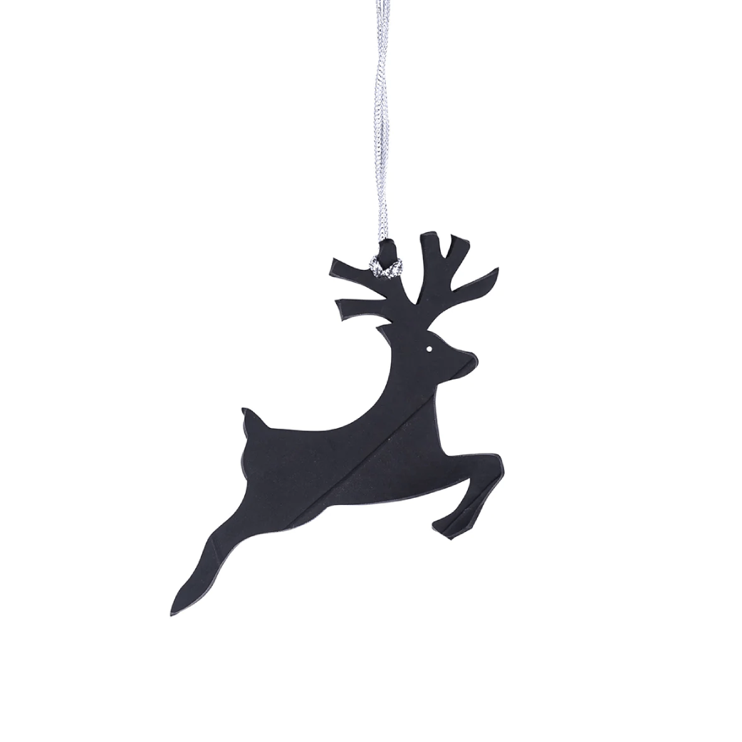 Reindeer shaped Christmas decoration made of recycled inner tube